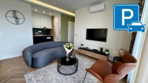 OrangeHomes Sunny Apartment with large terrace